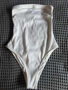 Forever 21 White Ribbed Strapless Bandeau Bodysuit
